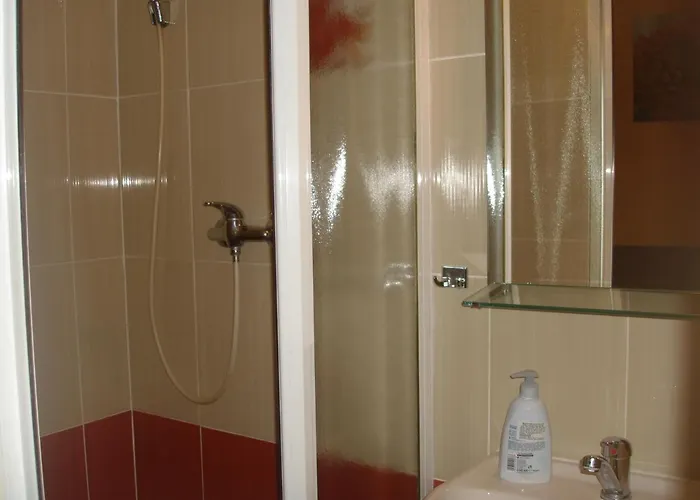 Easy Journey Πανσιόν 3*